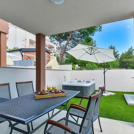 Cascada Villas With Private Jacuzzi And Private Parking Starigrad Paklenica Εξωτερικό φωτογραφία