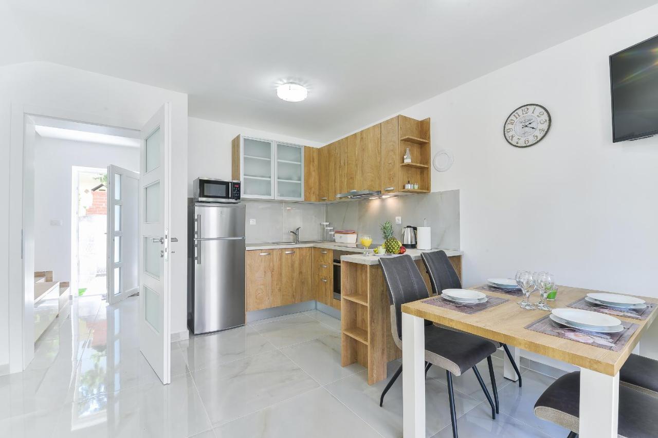 Cascada Villas With Private Jacuzzi And Private Parking Starigrad Paklenica Εξωτερικό φωτογραφία