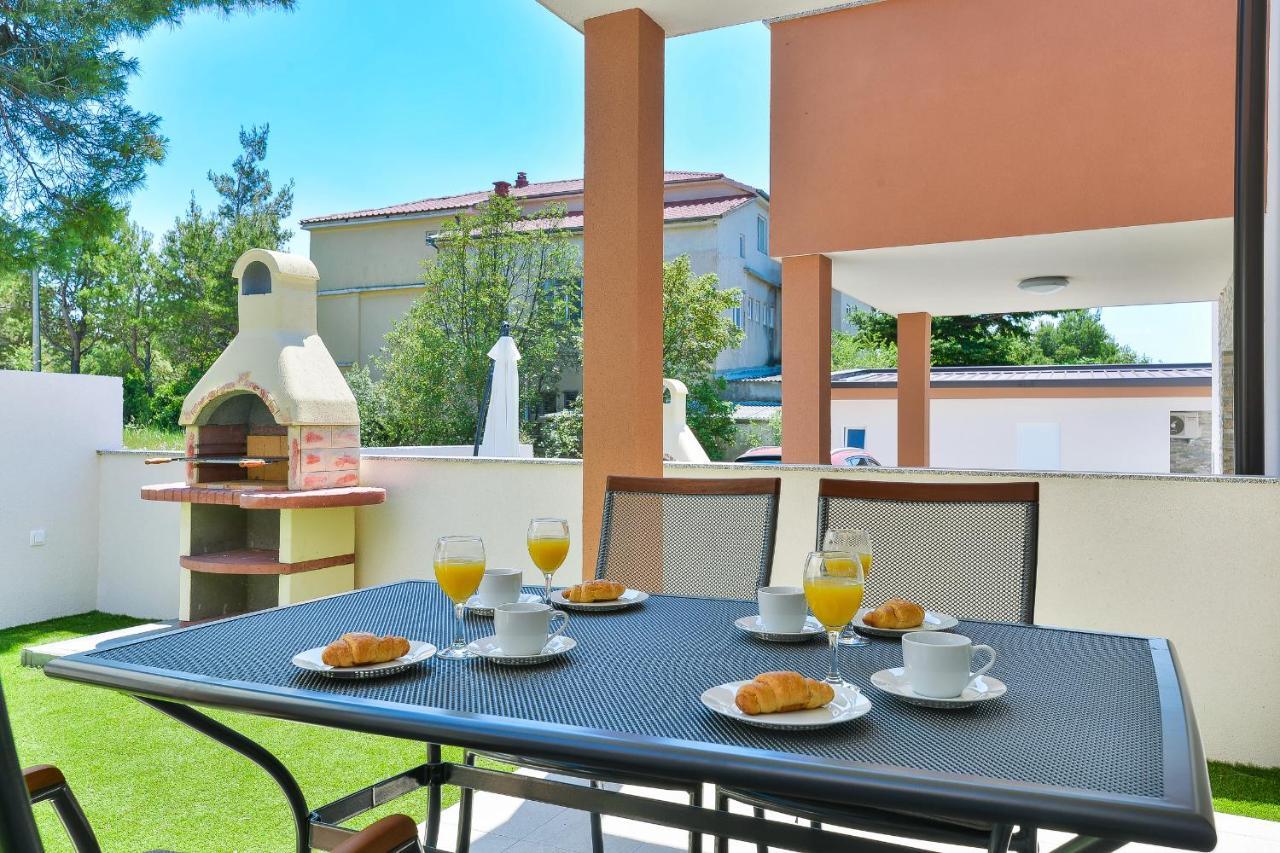 Cascada Villas With Private Jacuzzi And Private Parking Starigrad Paklenica Εξωτερικό φωτογραφία