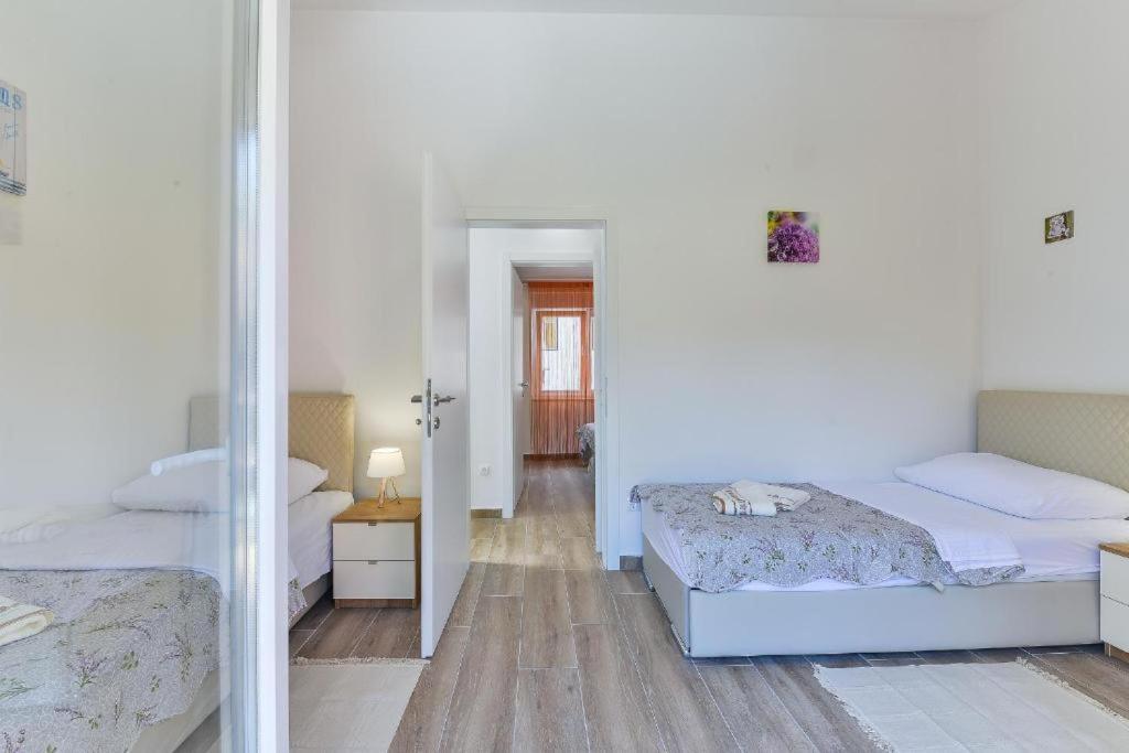 Cascada Villas With Private Jacuzzi And Private Parking Starigrad Paklenica Εξωτερικό φωτογραφία